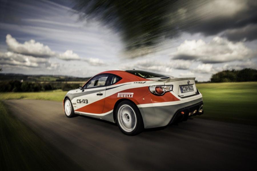  Toyota GT 86 CS-R3 Rally Car 2015 года  (фото 3 из 19)